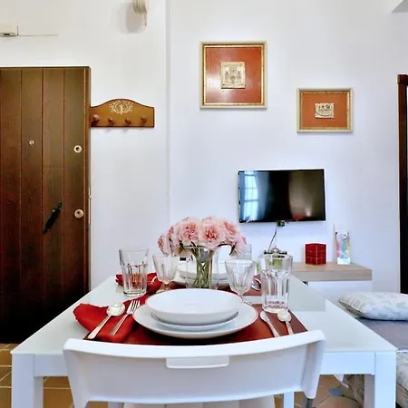 Horno24, Con Patio Andaluz, Tipico De Apartment Cordoba