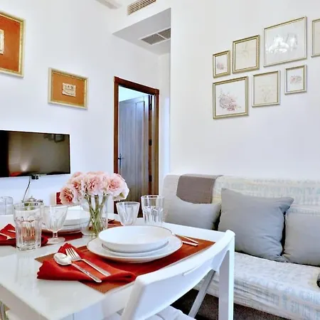 Horno24, Con Patio Andaluz, Tipico De Apartment *