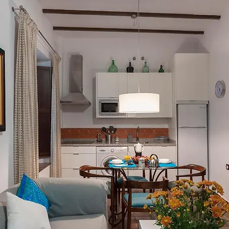 Horno 24 La Casa Del Patio Andalusí *