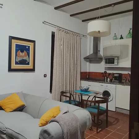 Horno24, Con Patio Andaluz, Tipico De Apartment Cordoba