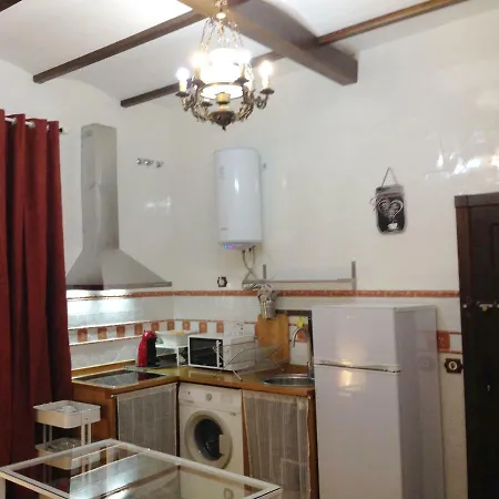 Horno24, Con Patio Andaluz, Tipico De Apartment *